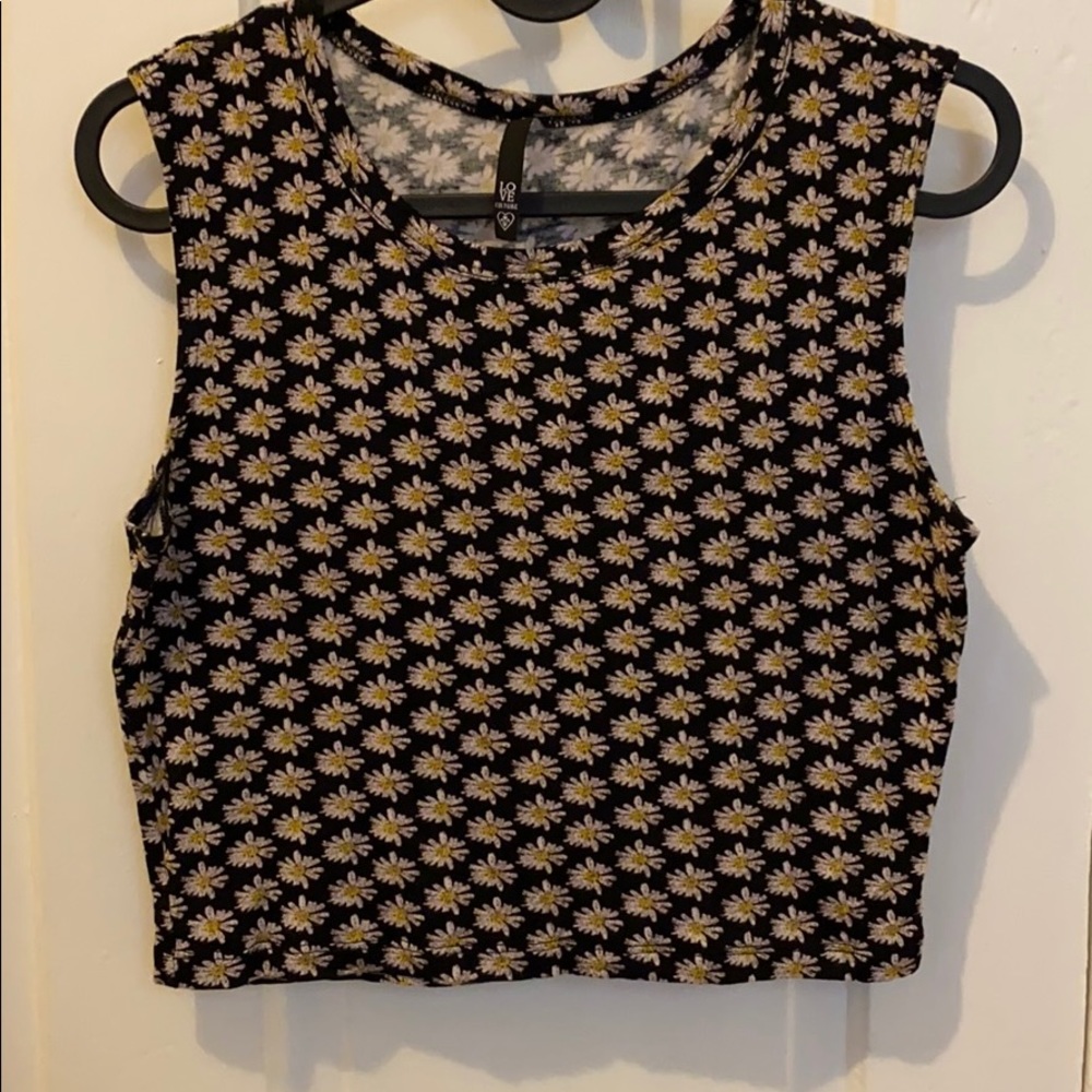 90’s Daisy Print Crop Top